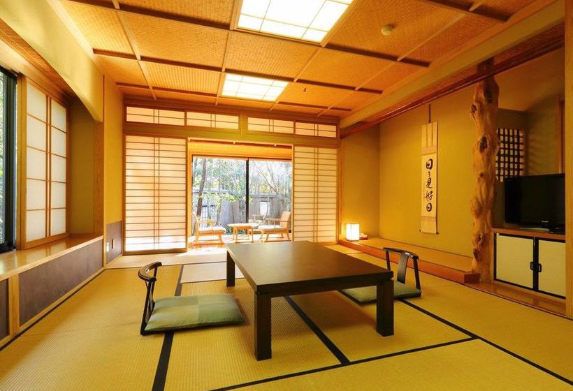 בית מלון כפרי Yufuin Yumeguri  Sankouen