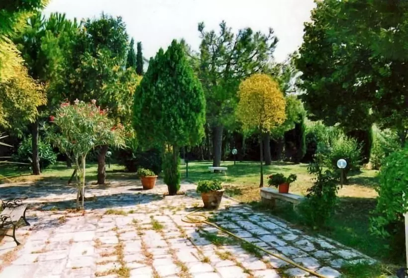 مبيت وإفطار Bed&breakfast Giardino Agritourist