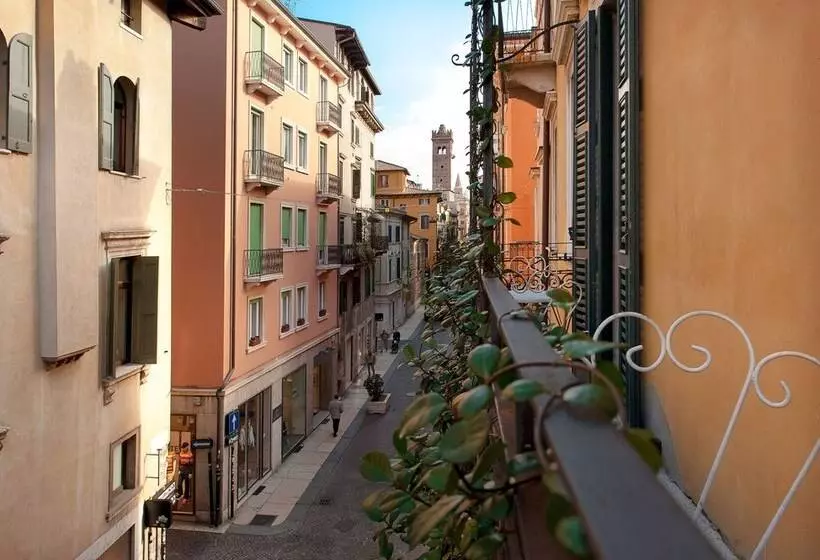 ベッドアンドブレックファースト Residenza Borsari