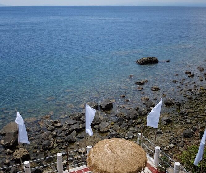 Eagle Point Beach And Dive Resort