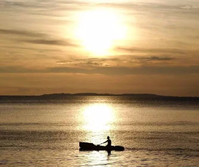 Eagle Point Beach And Dive Resort