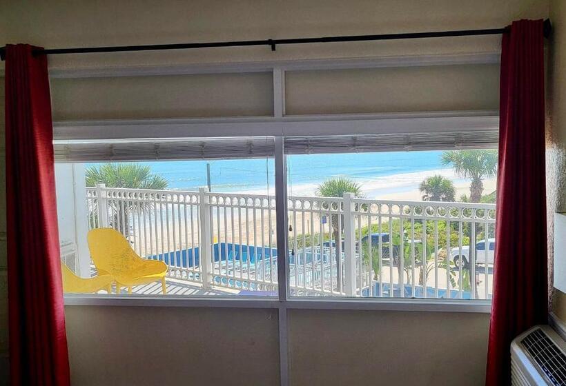 Hotel Chateau Mar Beach Resort