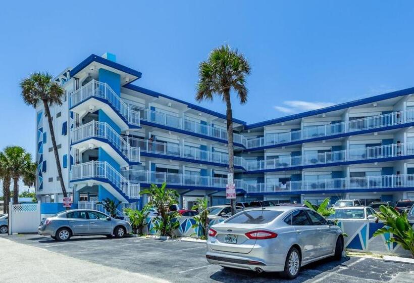 Hotel Chateau Mar Beach Resort