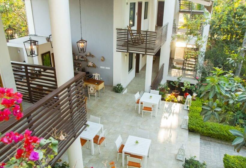 هتل Maxime Boutique