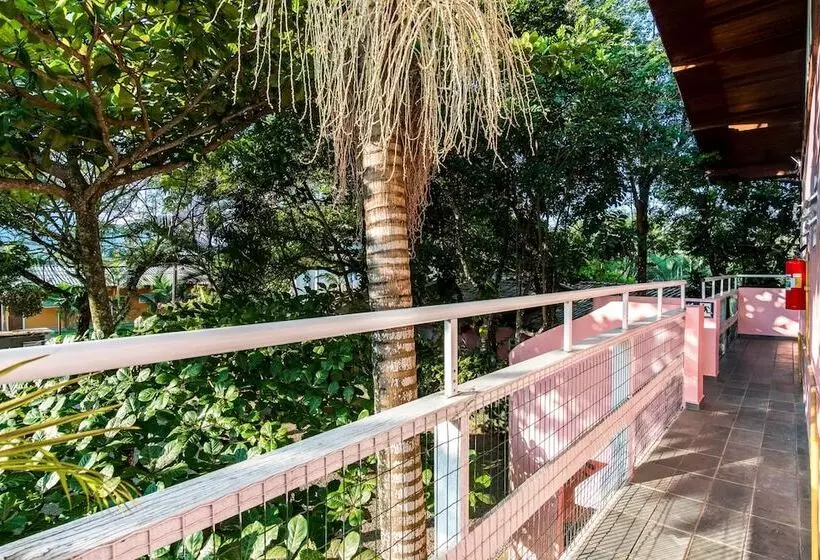 هتل Pousada Sanremo Inn