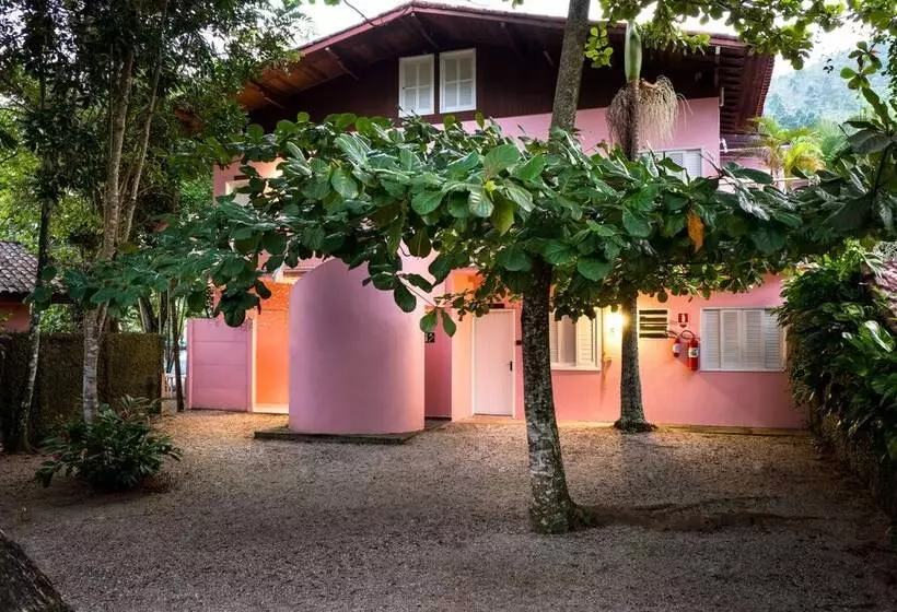 هتل Pousada Sanremo Inn