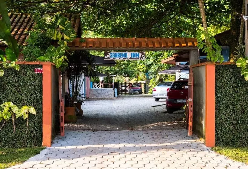 هتل Pousada Sanremo Inn