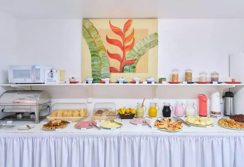 هتل Pousada Sanremo Inn