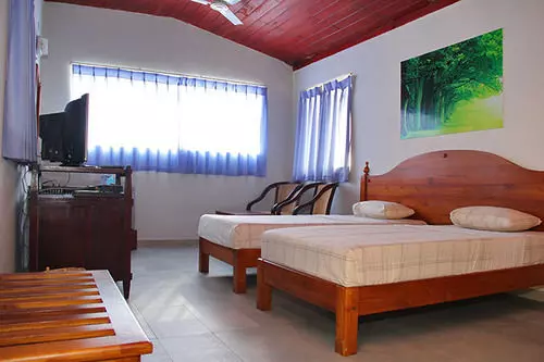 Отель Roy Villa Beach