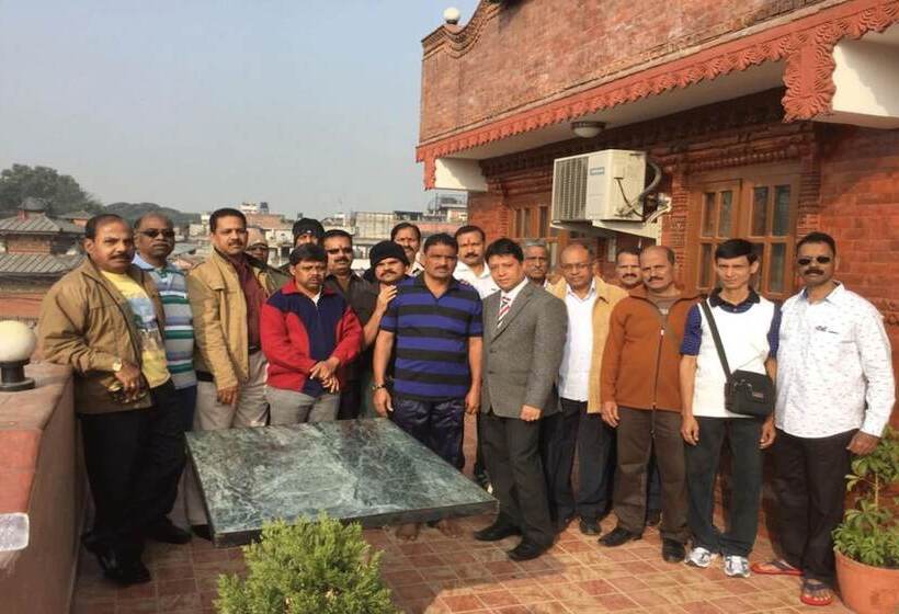 هتل Shiva Shankar