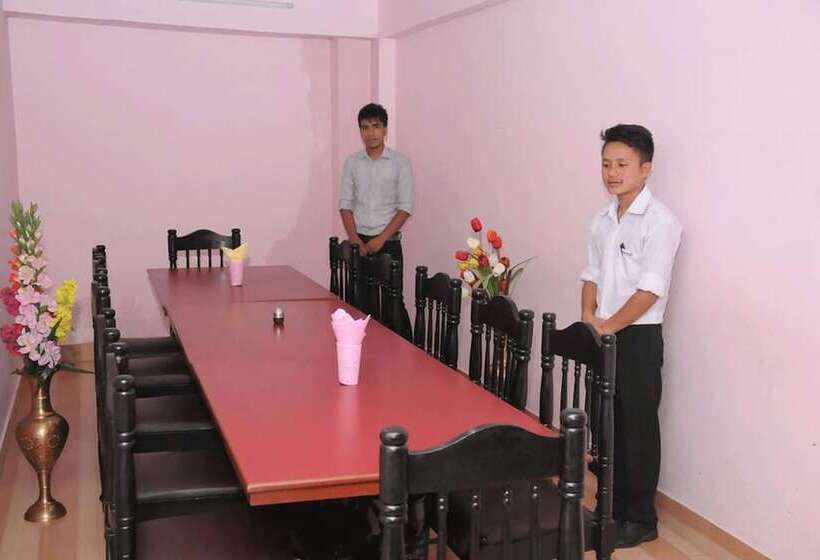 هتل Shiva Shankar