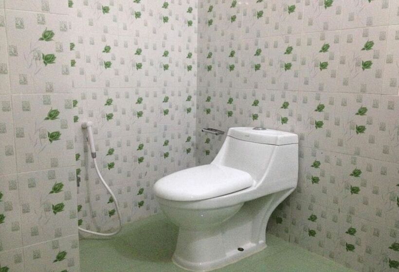 هتل Shiva Shankar