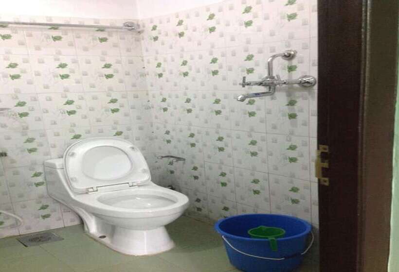 هتل Shiva Shankar