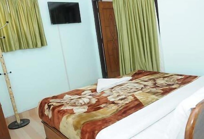 هتل Shiva Shankar