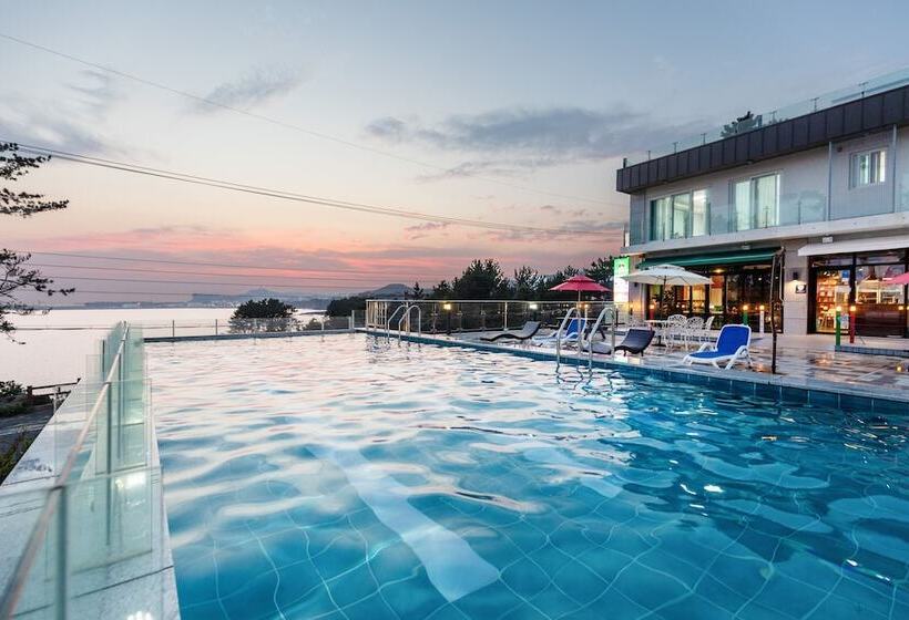 فندق The Bay Jeju Resort