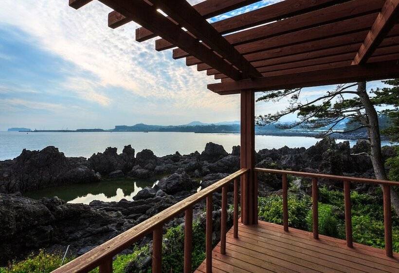 فندق The Bay Jeju Resort