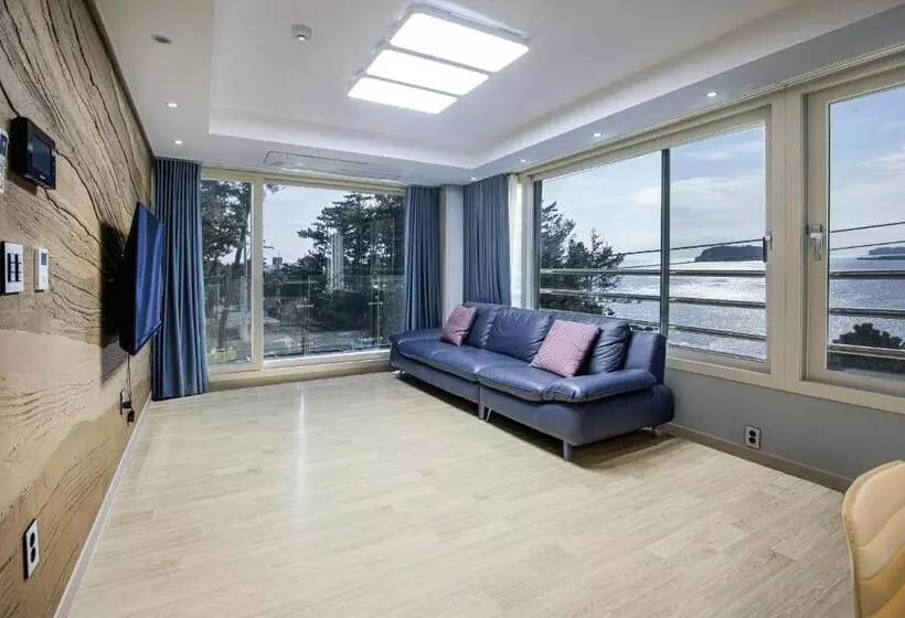 호텔 The Bay Jeju Resort