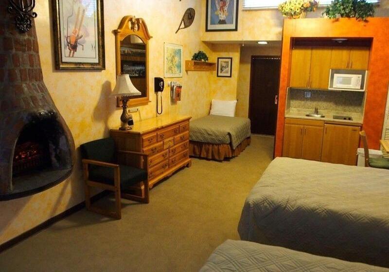 هتل Tyrolean Lodge