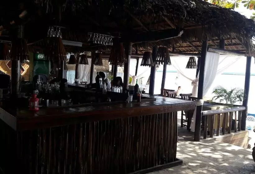 Szálloda Village On The Beach