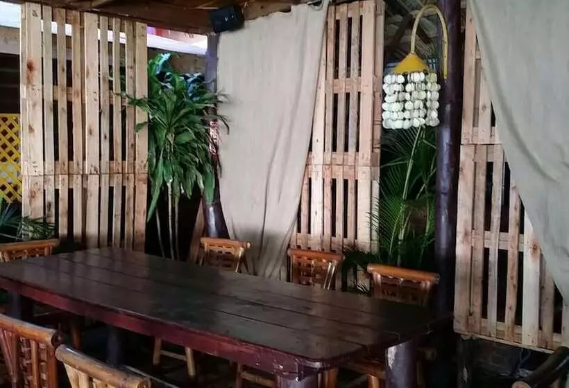 Szálloda Village On The Beach