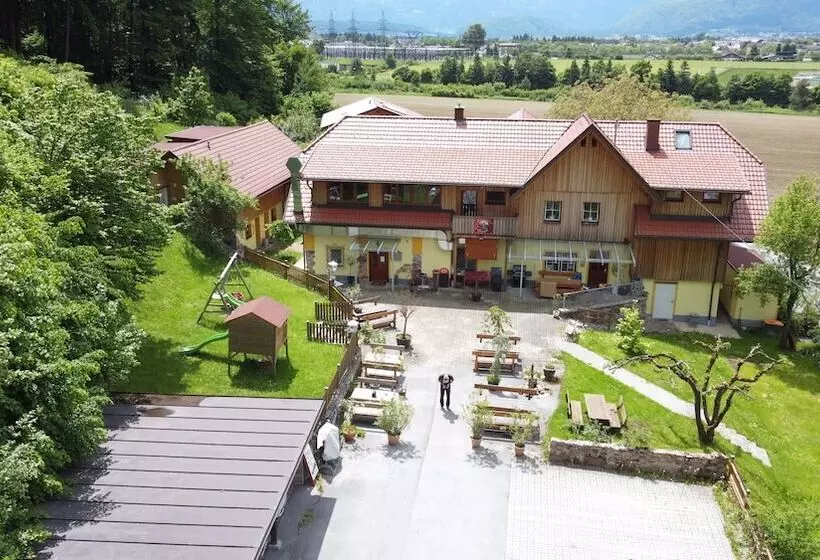 בית מלון כפרי Waldhof