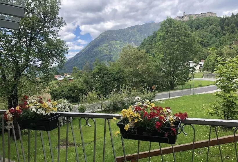 בית מלון כפרי Waldhof