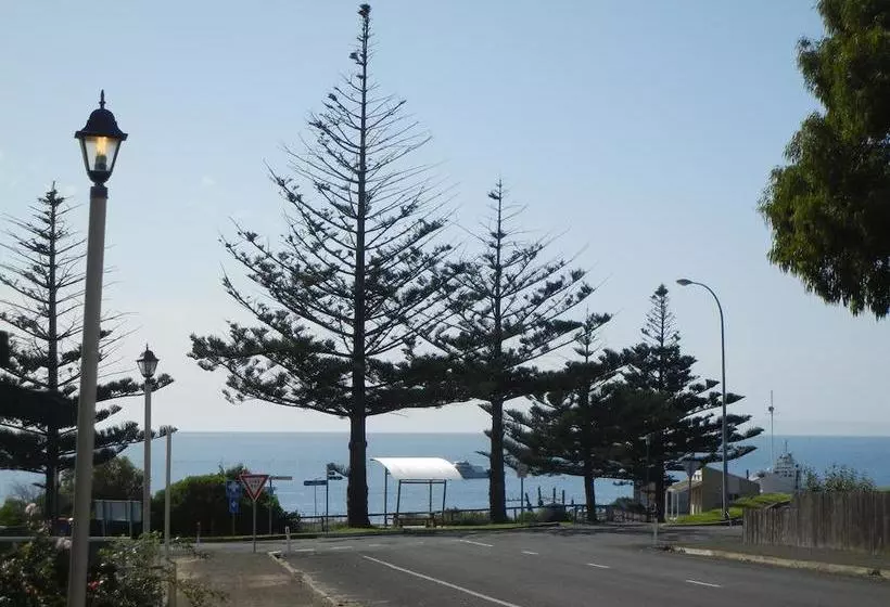Island Motel Kingscote