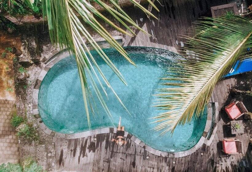 Outpost Ubud Bungalows