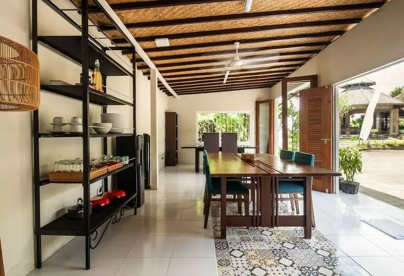 Outpost Ubud Bungalows