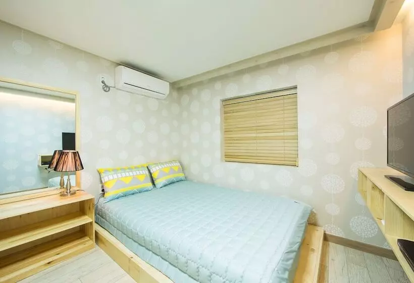 Pensão Guesthouse The Hill