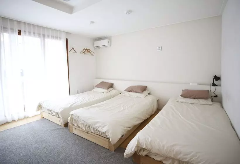 ペンション Ilyo Stay