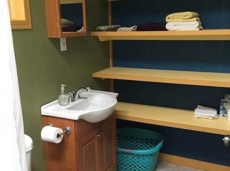 پانسیون Ixchel Hawaii