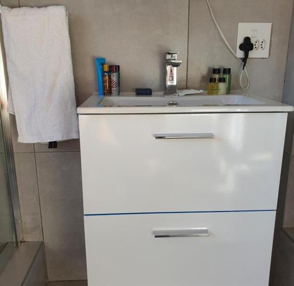 بنسيون Sunnyridge Lodge