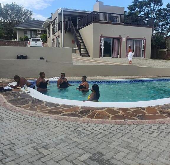 بنسيون Sunnyridge Lodge