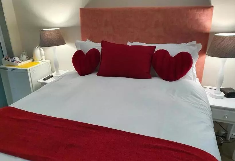 بنسيون Sunnyridge Lodge