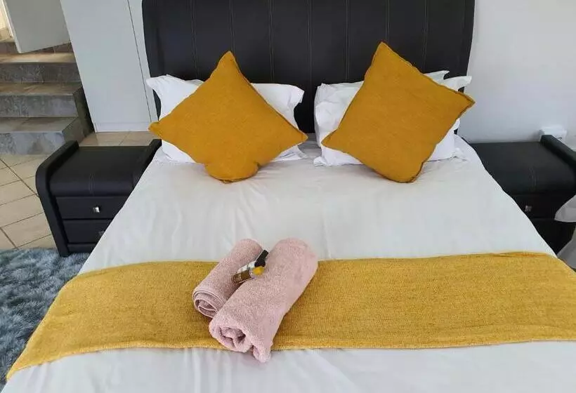 بنسيون Sunnyridge Lodge