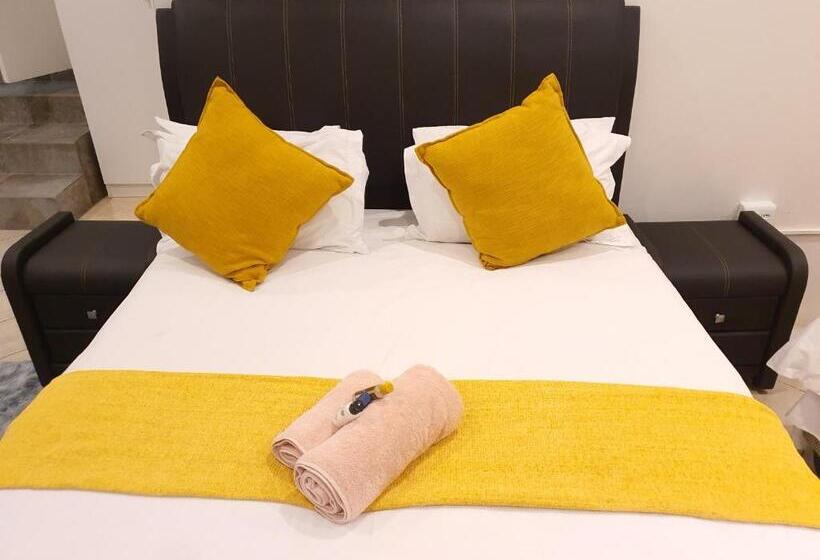 بنسيون Sunnyridge Lodge