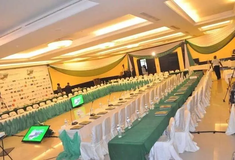 The Metropolitan Hotel Calabar