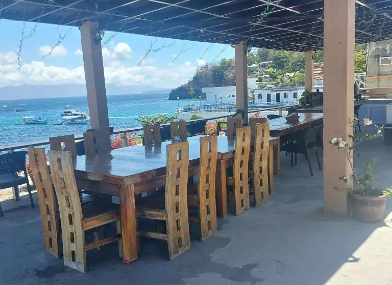 Captngreggs Dive Resort