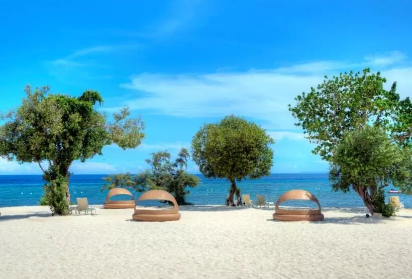 Be Grand Resort Bohol