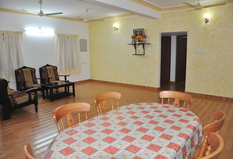 مبيت وإفطار Aroma Homestay