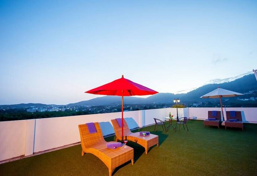 Grand Nai Harn Suites