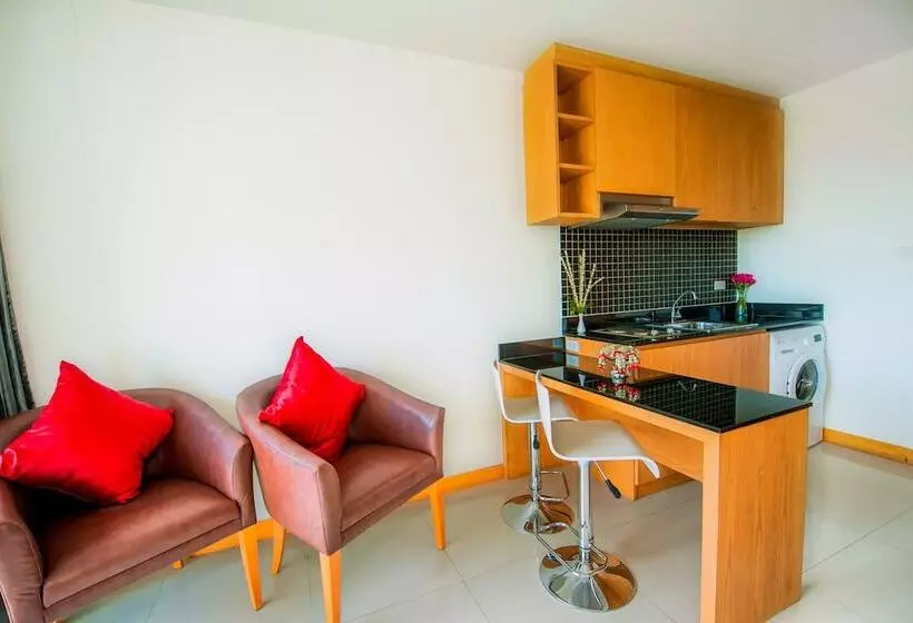 Grand Nai Harn Suites