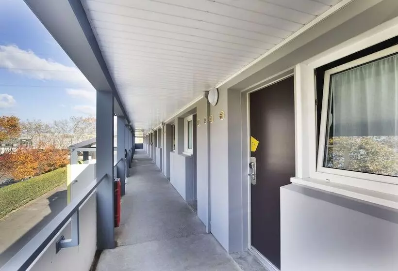 B&B Hotel Lyon St Priest