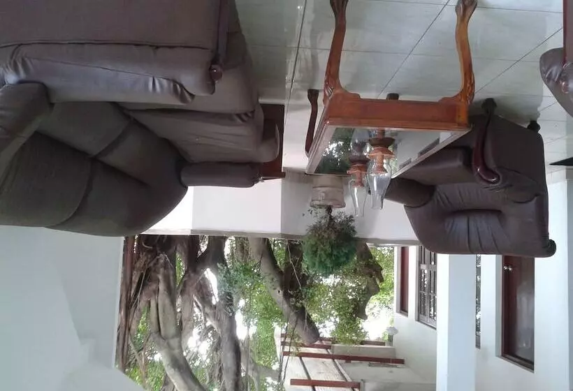 酒店 Cinnamon Heights