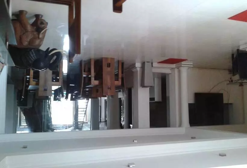 酒店 Cinnamon Heights