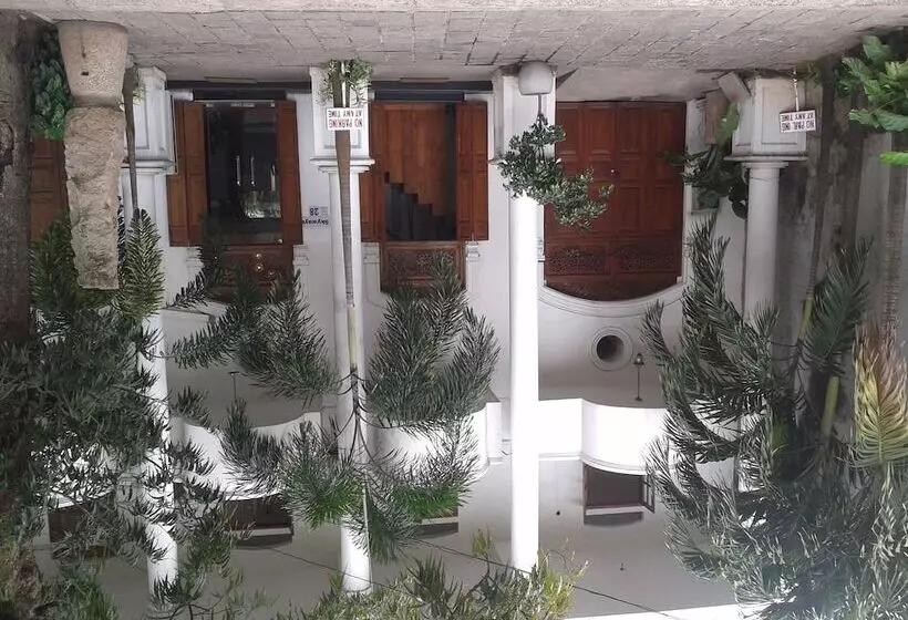 酒店 Cinnamon Heights