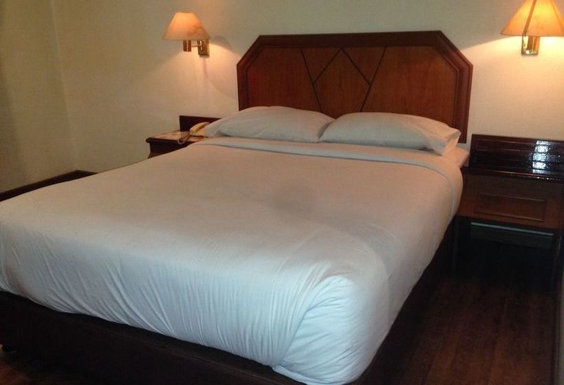 בית מלון כפרי Cittic Batam