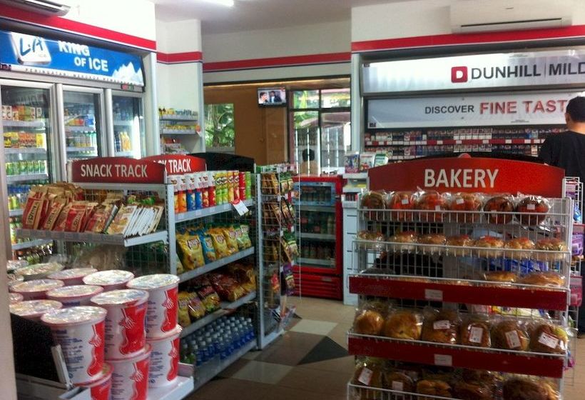 בית מלון כפרי Cittic Batam