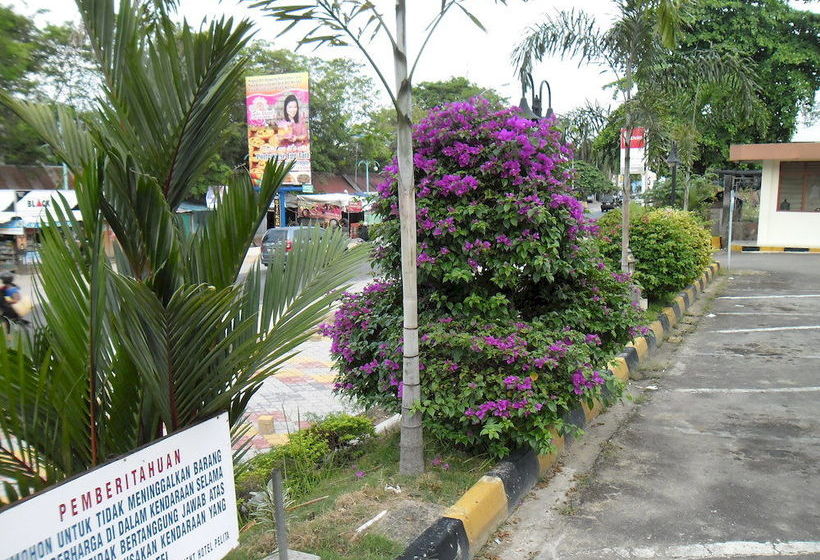 בית מלון כפרי Cittic Batam